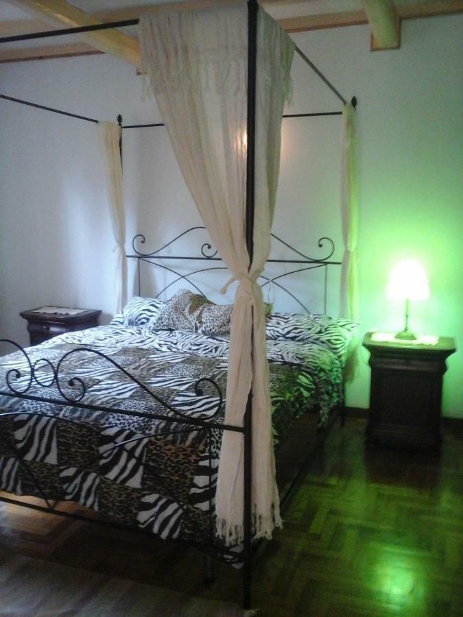Готель Casa Bindi Triana Екстер'єр фото